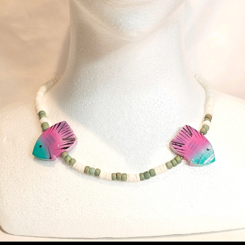 Cute Tropical Beachy White Coral with 2 Wooden Fish Charms Choker Necklace